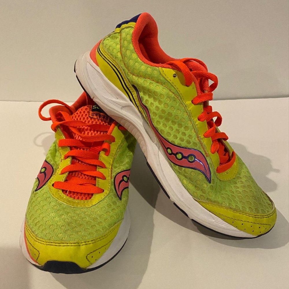 Women’s Saucony Spectrum Running Shoes
